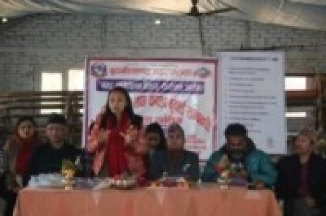 बुढानिलकण्ठमा ३ महिने ‘एड्भान्स ढाका बुनाई’ तालिम सञ्चालनमा,छनोट भएका १२ जना महिला सहभागी